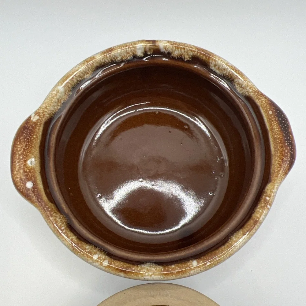 Monmouth Western Stoneware USA Brown Drip Glazed‎ Bean Pot Bowl with Lid